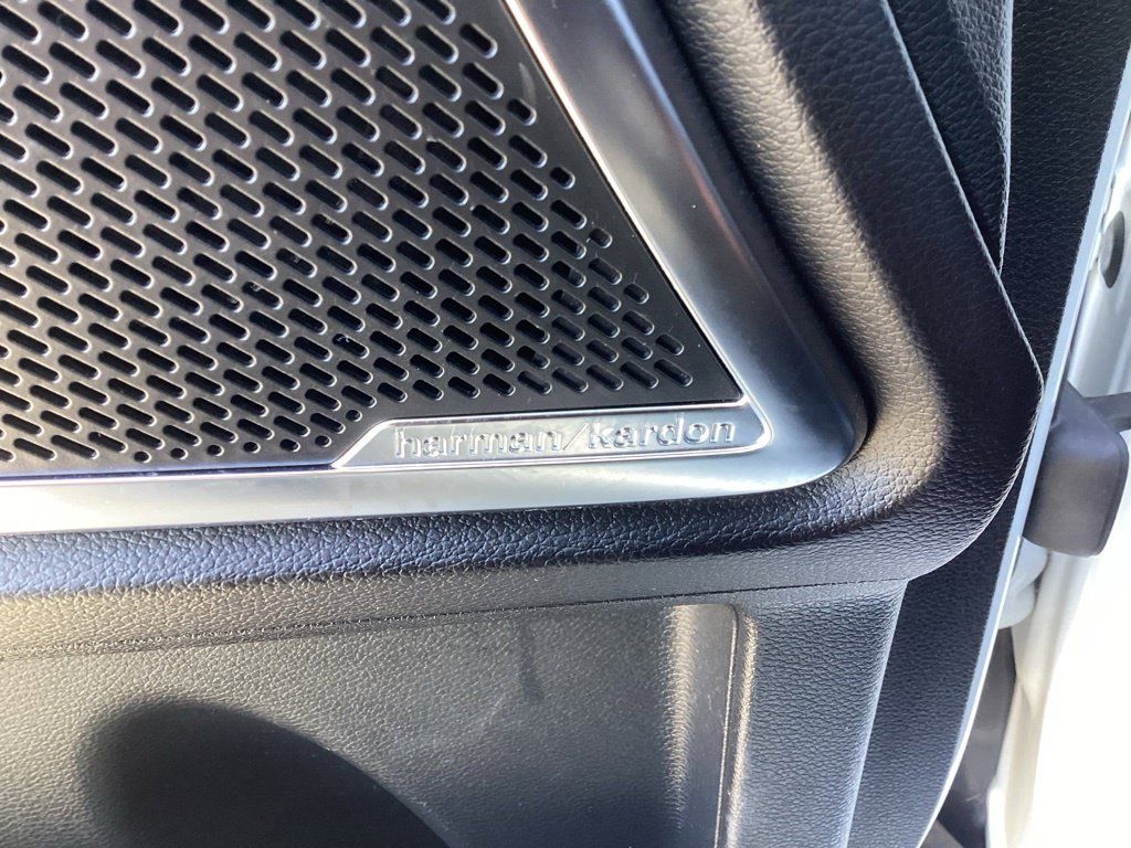 Used 2020 Kia Telluride SX w/ SX Prestige Package AWD/4WD image 14