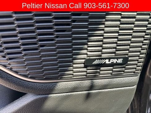 Used 2022 Jeep Grand Cherokee L Limited image 13