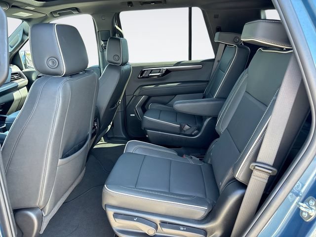 Used 2026 Chevrolet Tahoe Premier w/ Sun And Tow Package AWD/4WD image 23