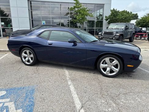 Used 2013 Dodge Challenger SXT w/ Super Sport Group RWD image 38