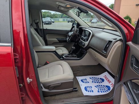 Used 2016 GMC Canyon SLE w/ SLE Convenience Package image 12