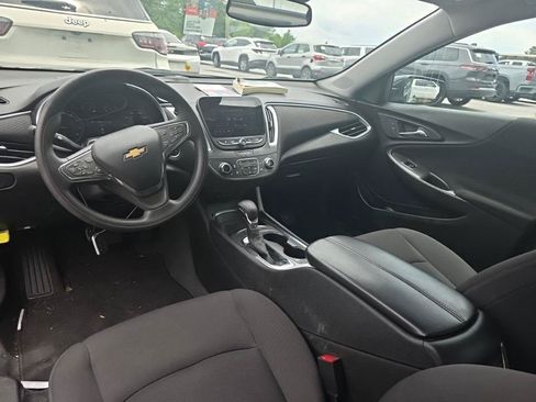 Used 2023 Chevrolet Malibu LT FWD image 6