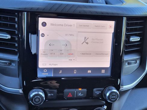 New 2026 RAM 1500 Express AWD/4WD image 18