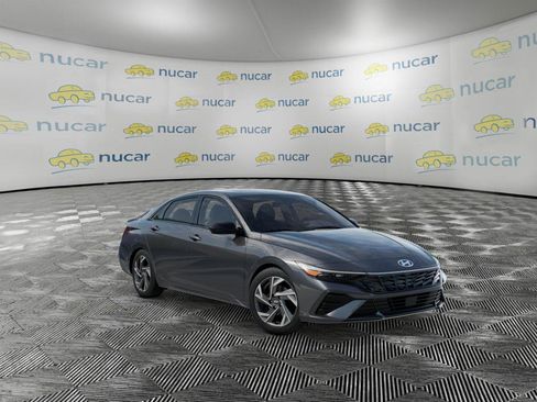 New 2026 Hyundai Elantra SEL Sport Premium FWD image 2