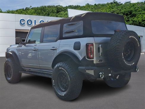 Used 2023 Ford Bronco Outer Banks image 4