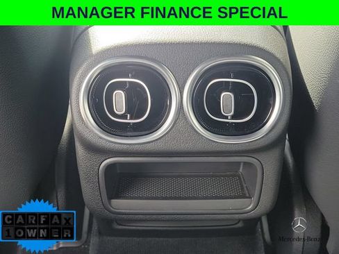 Used 2025 Mercedes-Benz GLC 300 4MATIC image 13