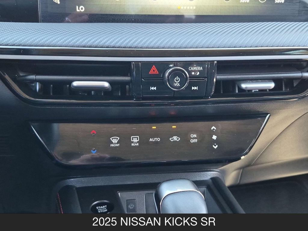 Certified 2025 Nissan Kicks SR FWD image 22