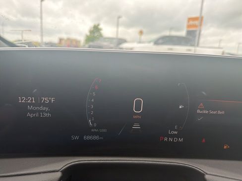 Used 2024 Cadillac XT4 Premium Luxury w/ Cold Weather Package image 12