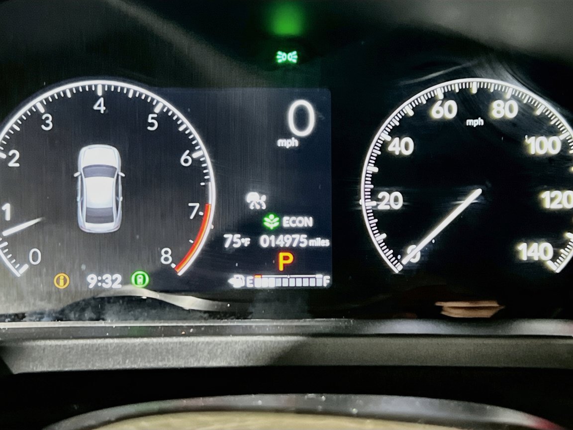 Used 2025 Honda Pilot TrailSport image 8
