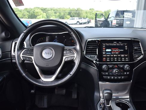 Used 2020 Jeep Grand Cherokee Limited w/ Trailer Tow Group IV AWD/4WD image 18