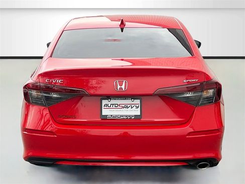 Used 2025 Honda Civic Sport image 6