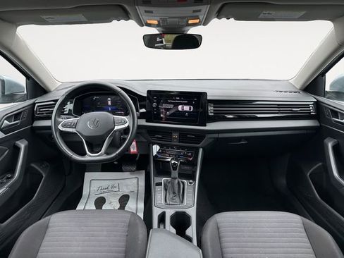 Used 2025 Volkswagen Jetta S FWD image 10