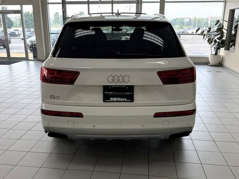 Used 2019 Audi Q7 3.0T Premium Plus w/ Premium Plus Package AWD/4WD image 5