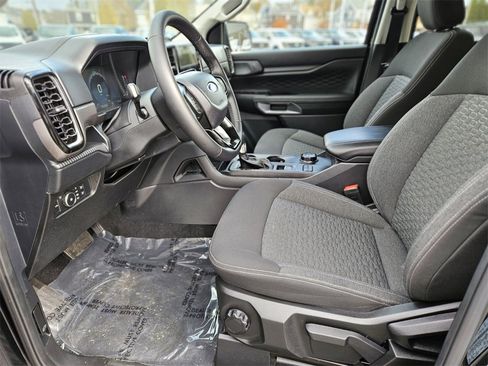 Used 2024 Ford Ranger XLT image 16