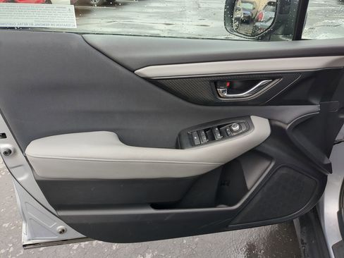 Used 2025 Subaru Outback Premium image 13