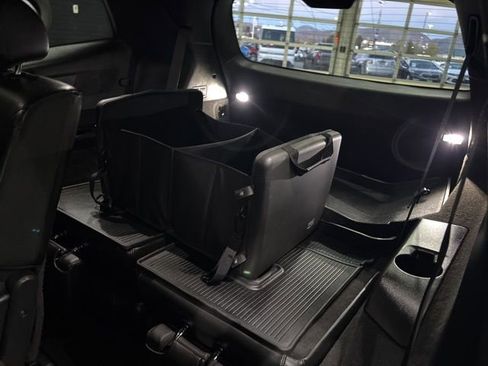 Used 2024 Cadillac XT6 Sport w/ Technology Package image 34