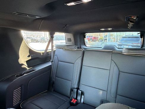 New 2026 GMC Yukon XL Elevation w/ Elevation Premium Package image 29