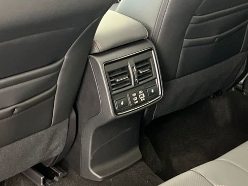 New 2026 Subaru Forester Touring AWD/4WD image 39