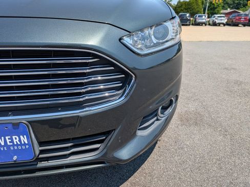 Used 2015 Ford Fusion SE w/ Equipment Group 201A FWD image 10