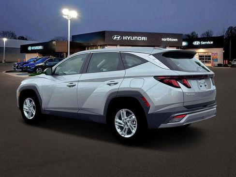 New 2026 Hyundai Tucson SE FWD image 4