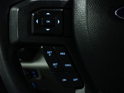 Used 2022 Ford F450 XLT w/ XLT Value Package image 21