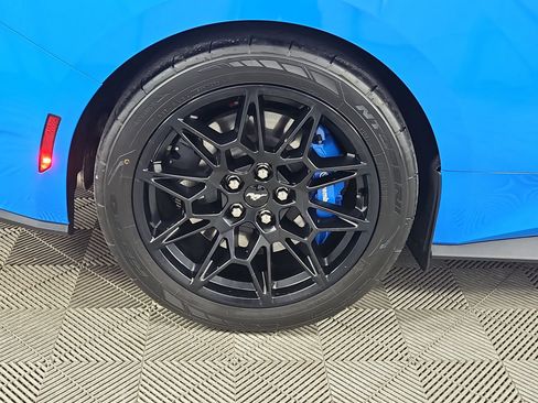 Used 2024 Ford Mustang GT Premium w/ GT Performance Package image 9