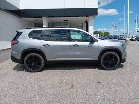 New 2026 GMC Acadia Elevation w/ Black Edition FWD image 5