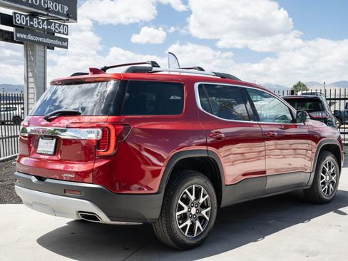 Used 2023 GMC Acadia SLT w/ Preferred Package AWD/4WD image 10