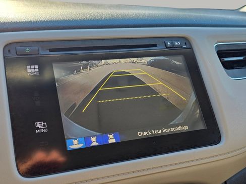 Used 2017 Honda HR-V EX-L image 9