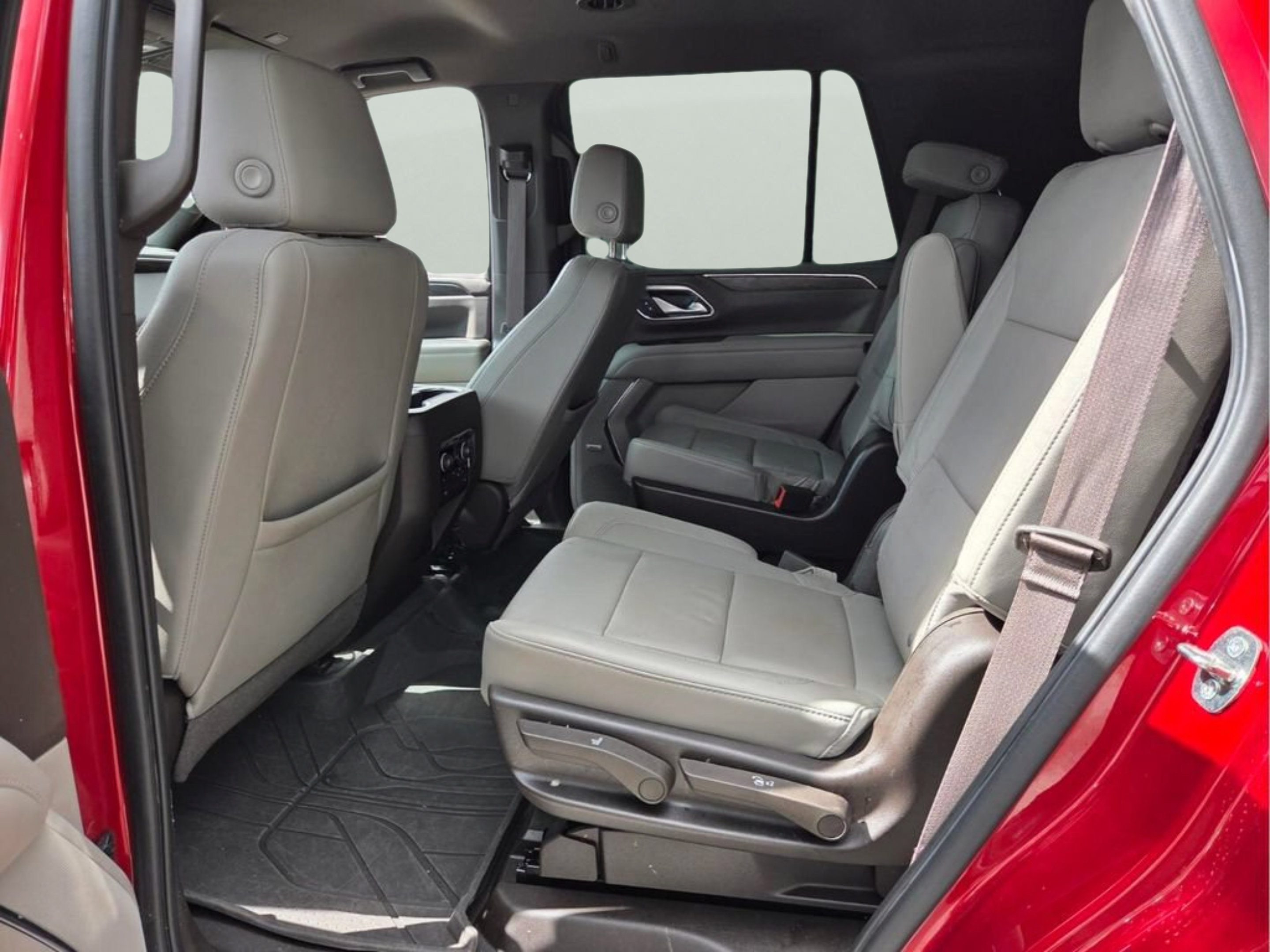 Used 2022 Chevrolet Tahoe LT w/ Luxury Package RWD image 10