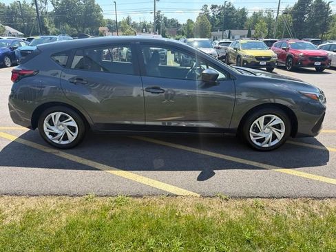 Used 2025 Subaru Impreza 2.0i AWD/4WD image 4