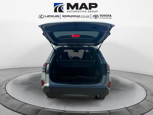 Used 2025 Subaru Forester Premium w/ Convenience Package #1 AWD/4WD image 21