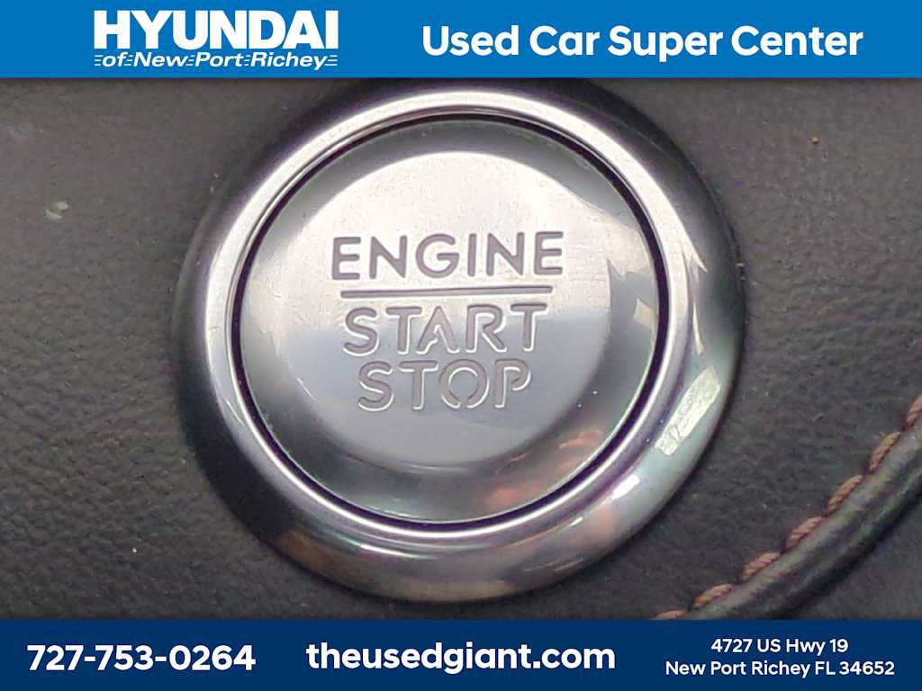Used 2024 Lincoln Nautilus Reserve w/ Equipment Group 202A AWD/4WD image 33