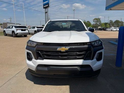 New 2026 Chevrolet Colorado LT image 2