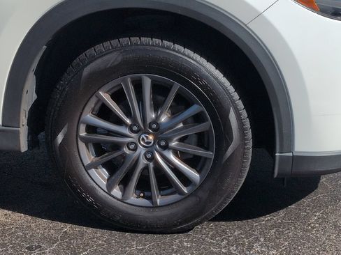 Used 2021 MAZDA CX-5 Touring FWD image 11