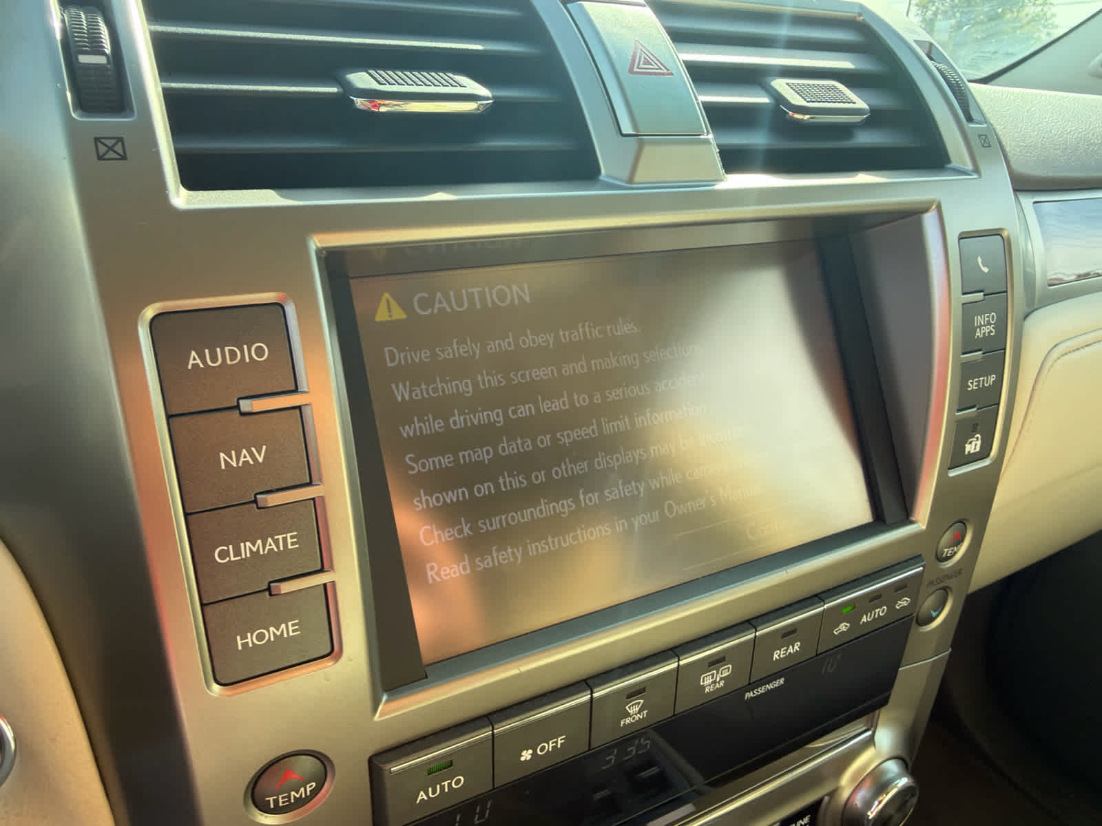 Used 2014 Lexus GX 460 Luxury AWD/4WD image 2