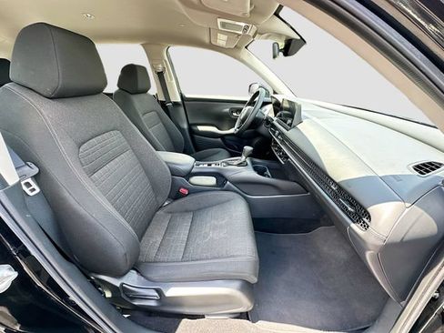 Used 2025 Honda HR-V LX image 25