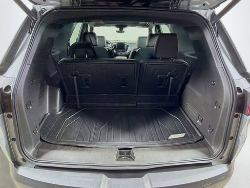 Used 2024 Chevrolet Traverse RS w/ LPO, Floor Liner Package AWD/4WD image 24