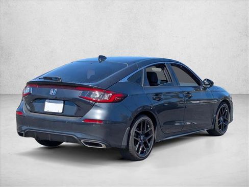 Used 2023 Honda Civic Sport Touring image 5