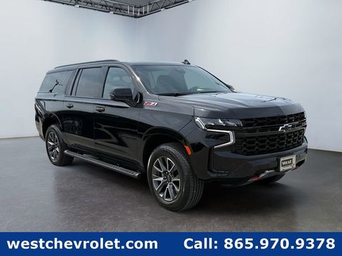 Used 2023 Chevrolet Suburban Z71 w/ Off-Road Capability Package AWD/4WD image 1