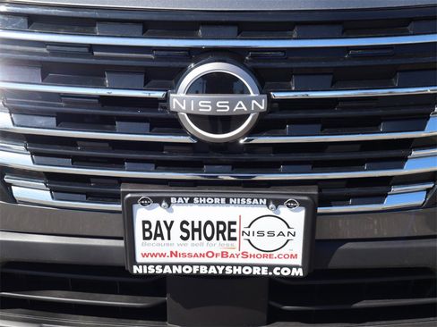 Certified 2025 Nissan Rogue SV w/ SV Premium Package image 32