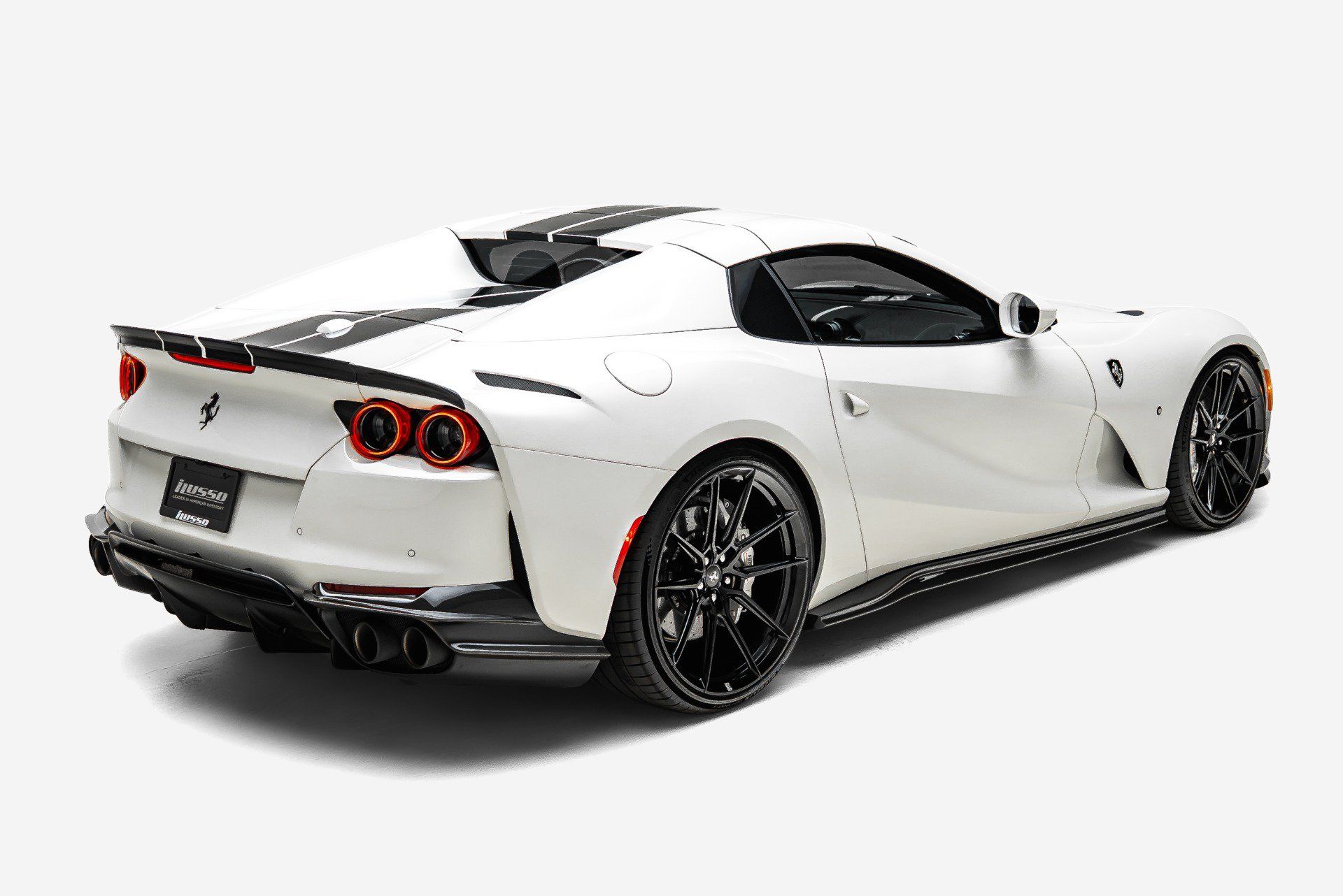 Used 2022 Ferrari 812 GTS RWD image 13