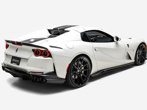Used 2022 Ferrari 812 GTS RWD image 13