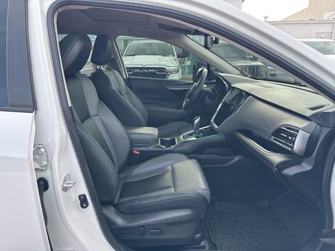 Used 2024 Subaru Outback Onyx Edition XT image 18