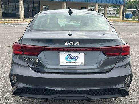 Used 2024 Kia Forte LX FWD image 4