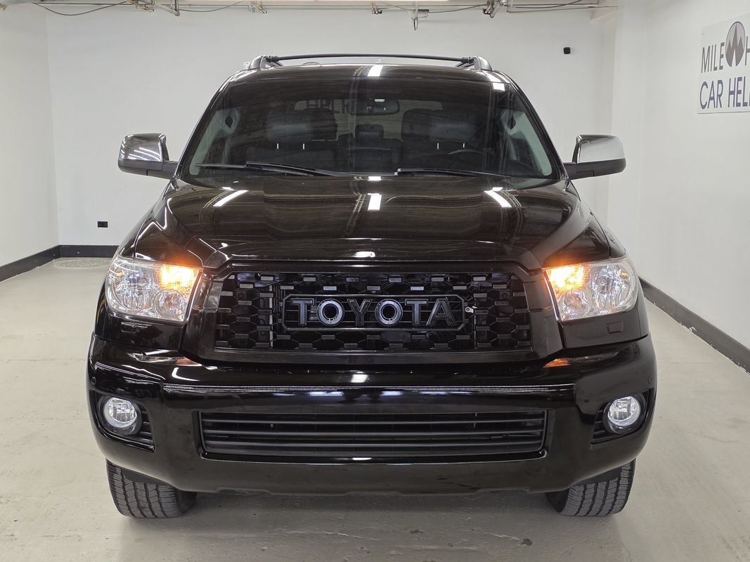 Used 2013 Toyota Sequoia Limited AWD/4WD image 2