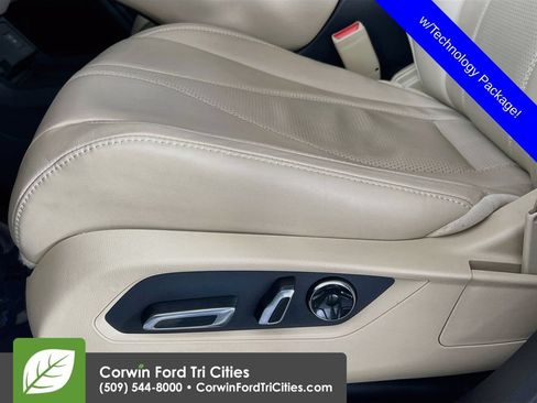 Used 2023 Acura RDX w/ Technology Package AWD/4WD image 24