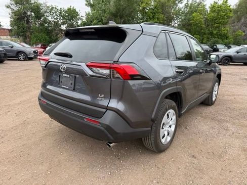 Used 2020 Toyota RAV4 LE AWD/4WD image 6