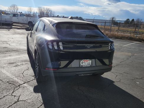 New 2025 Ford Mustang Mach-E Premium image 9