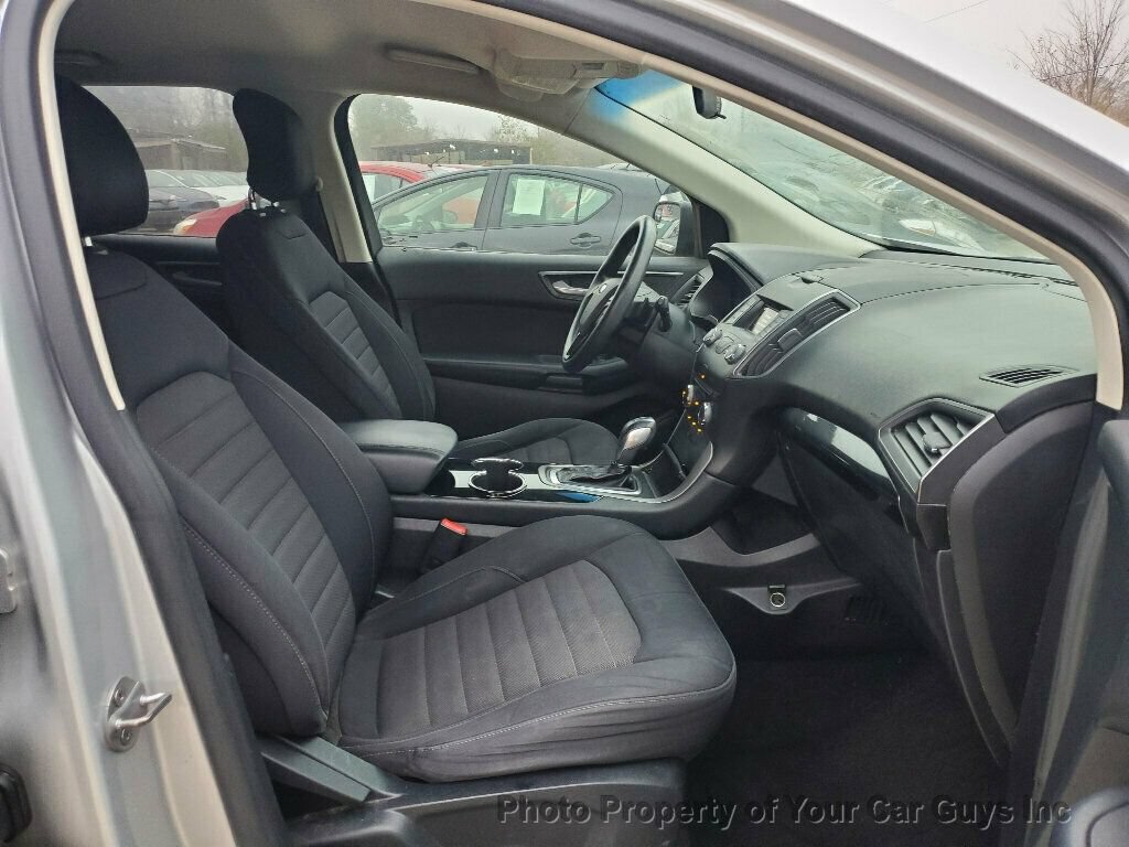 Used 2015 Ford Edge SE FWD image 30